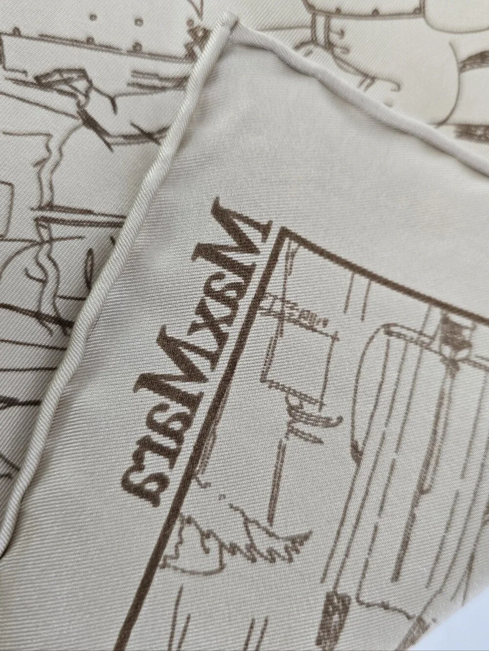 MaxMara Silk Hand Rolled Square Scarf Illustrated Sketch Print NIB NWT Tan Brown
